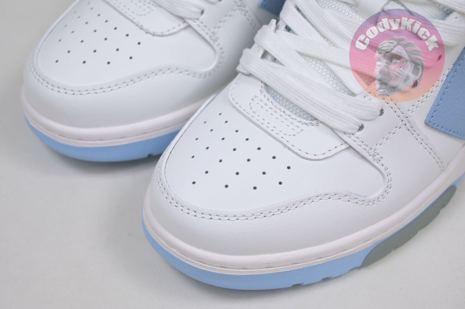 OFF-WHITE Ous Of Office