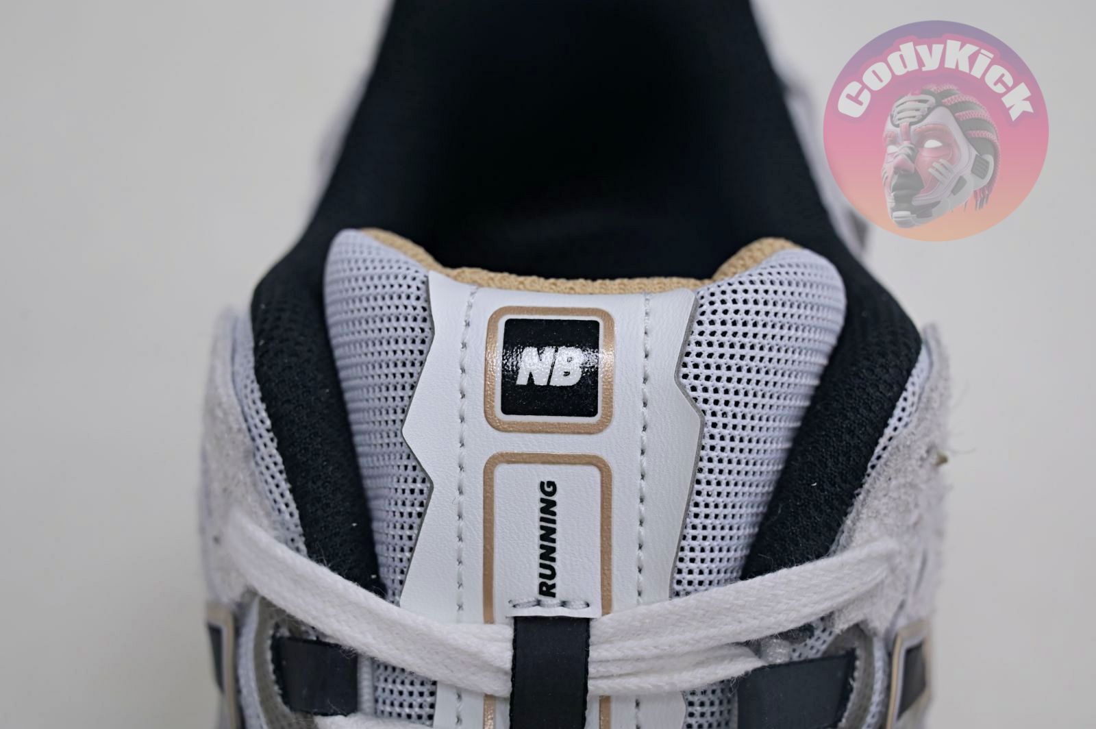 New Balance NB 1906R