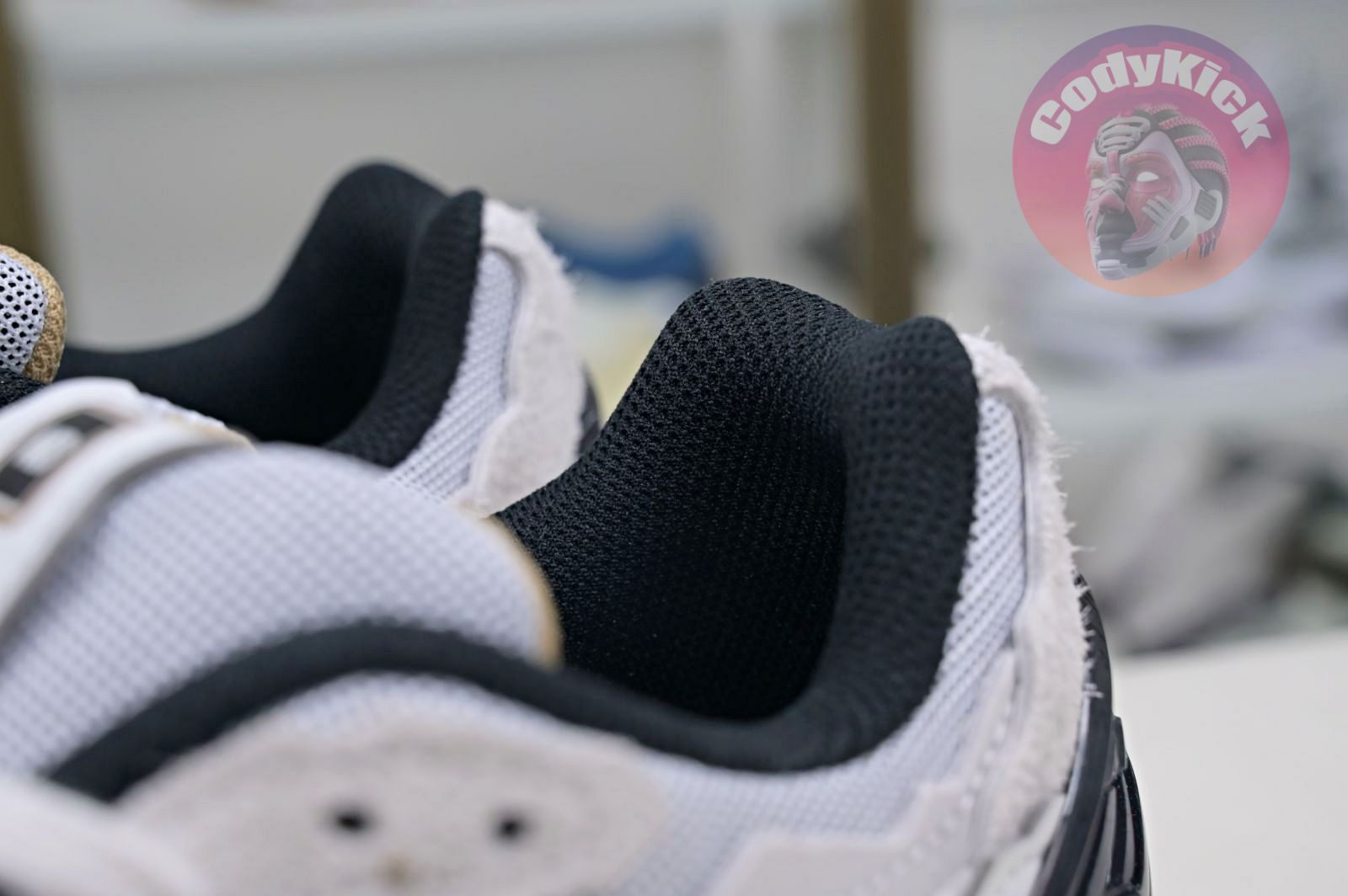 New Balance NB 1906R