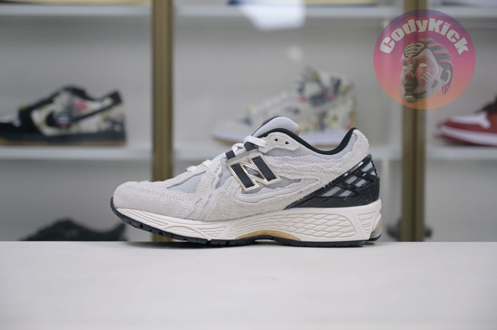 New Balance NB 1906R