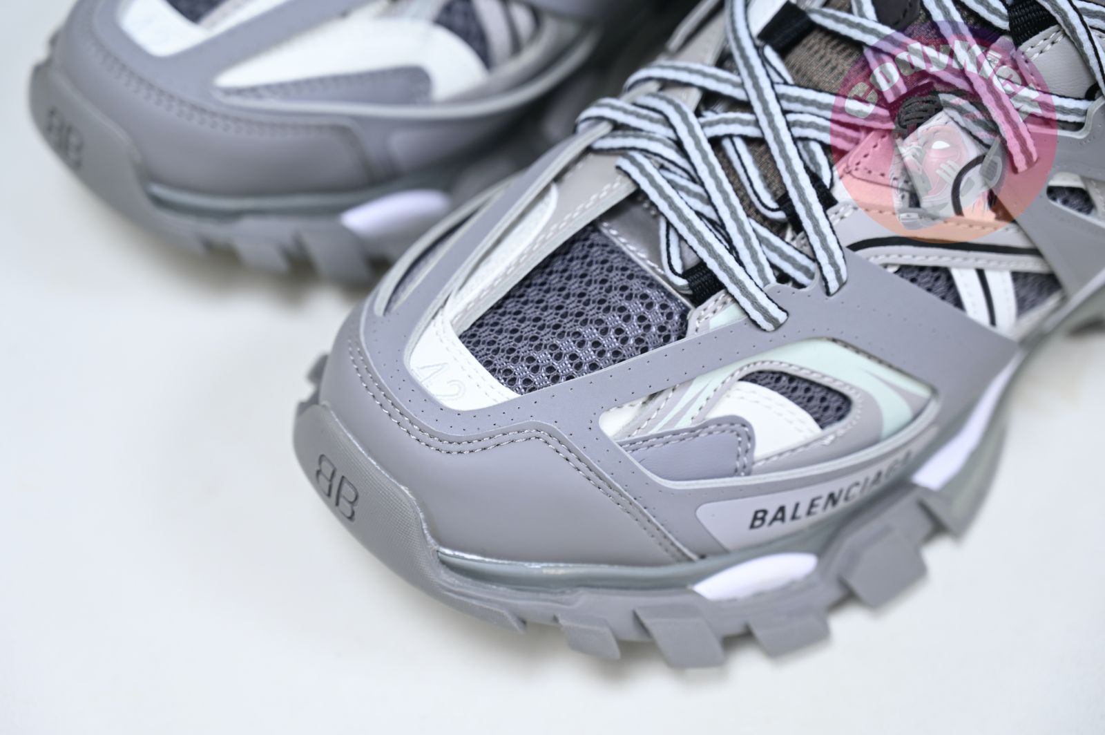 Balenciaga  Track（LED）