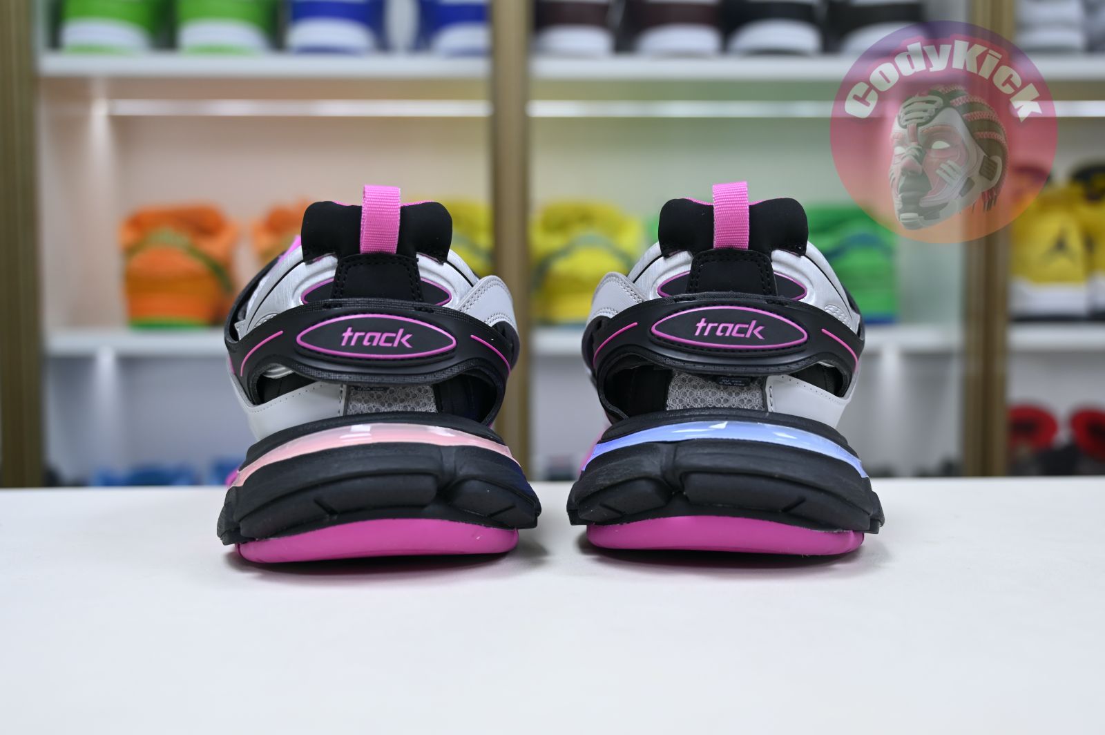 Balenciaga  Track（LED）