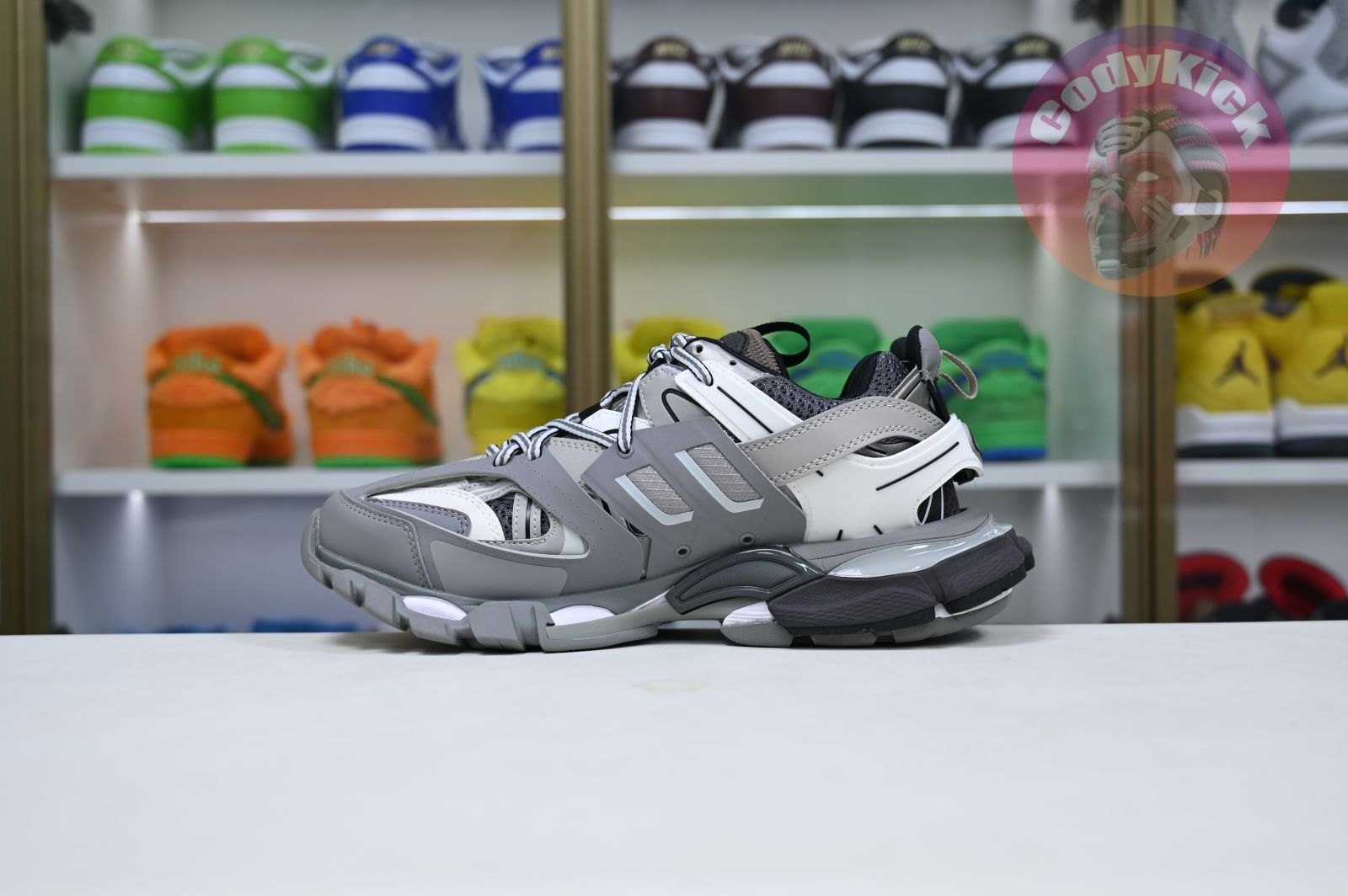 Balenciaga  Track（LED）