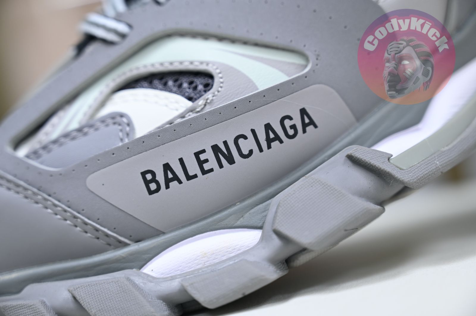 Balenciaga  Track（LED）