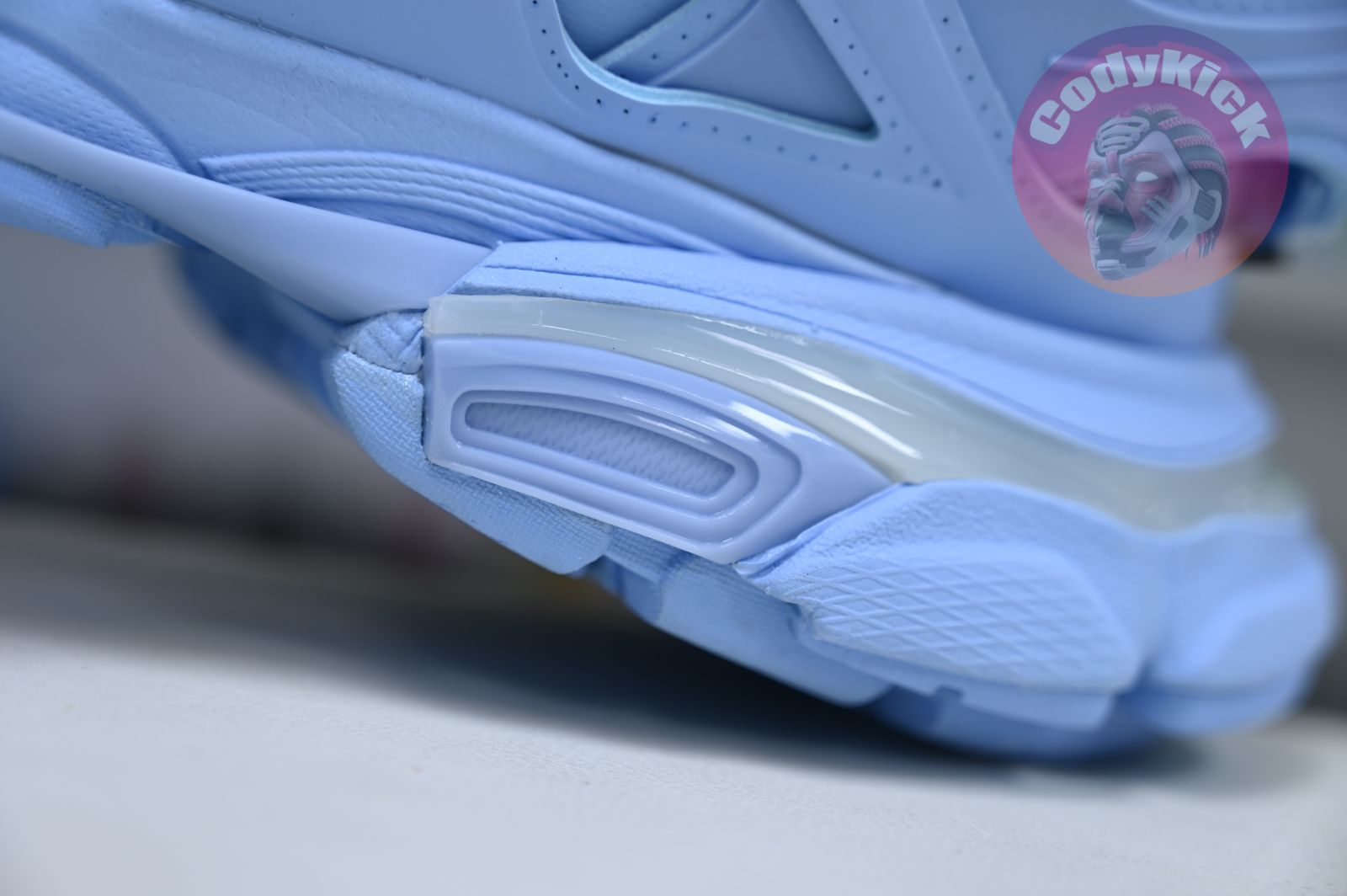 Balenciaga  Track（LED）