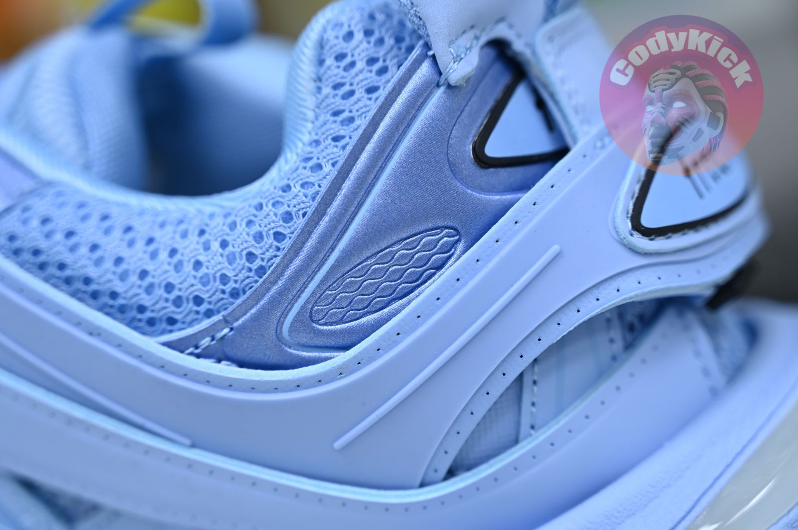 Balenciaga  Track（LED）