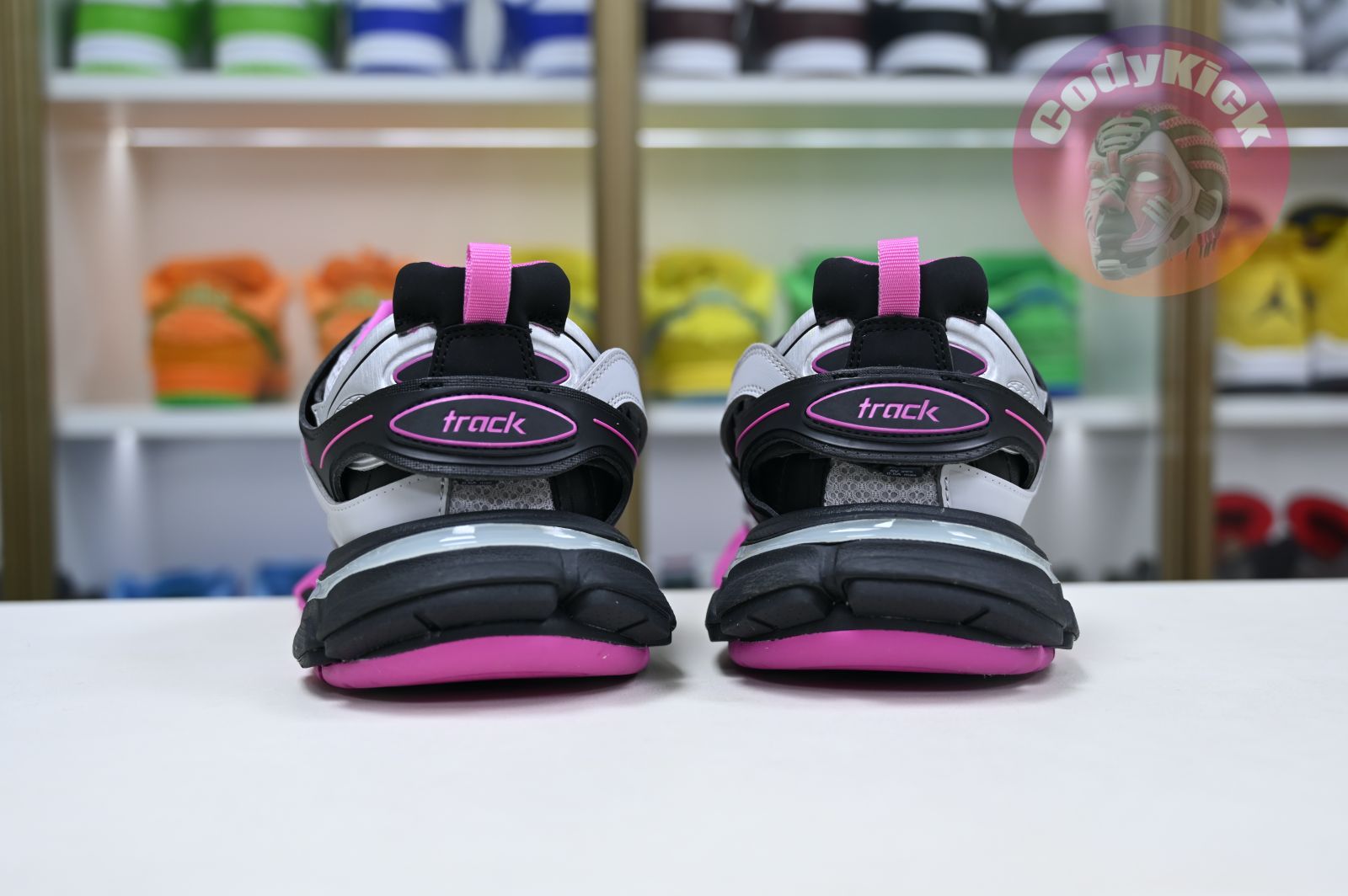 Balenciaga  Track（LED）