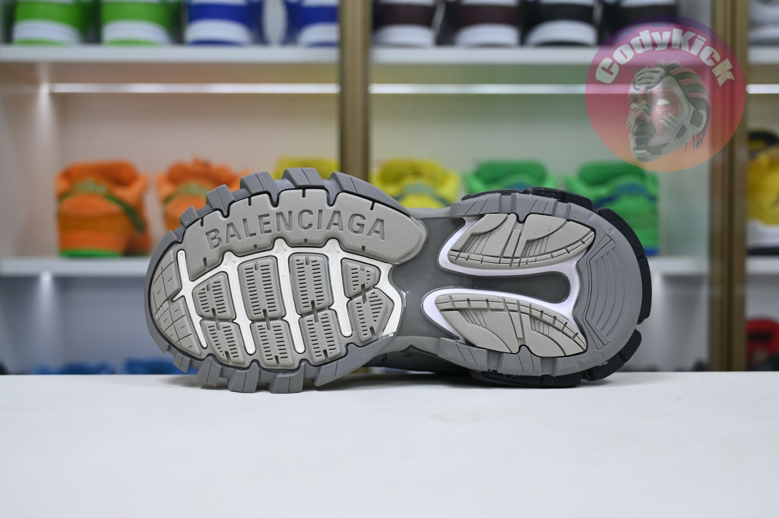 Balenciaga  Track（LED）