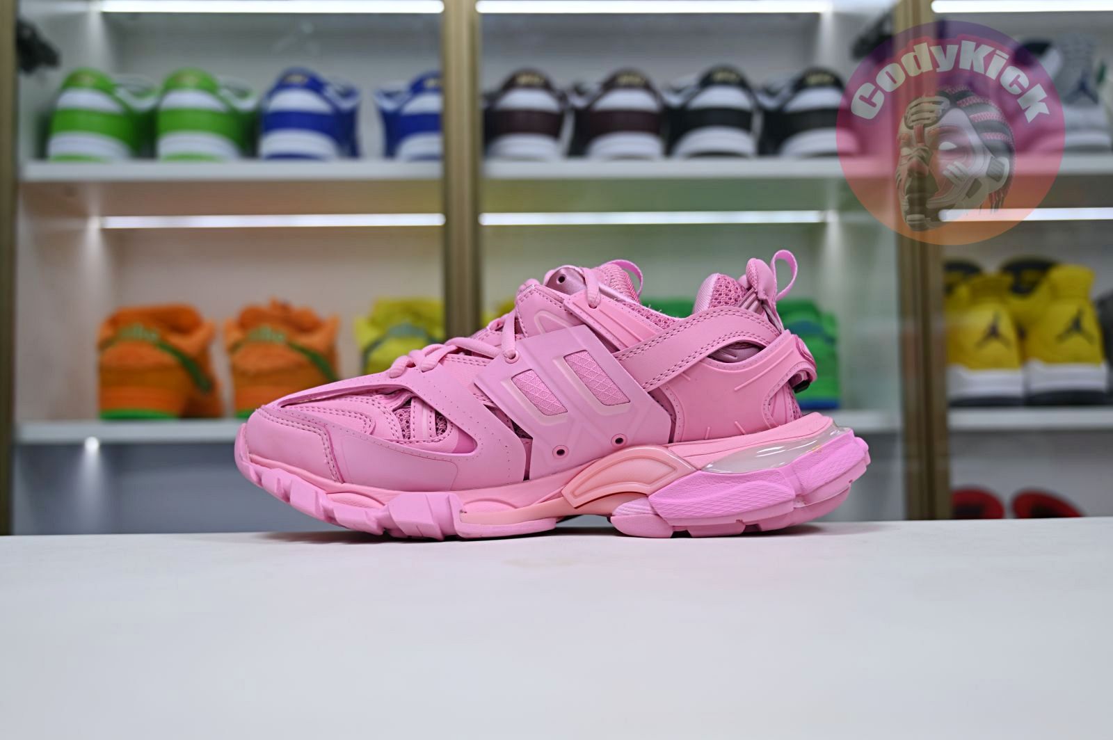 Balenciaga  Track（LED）