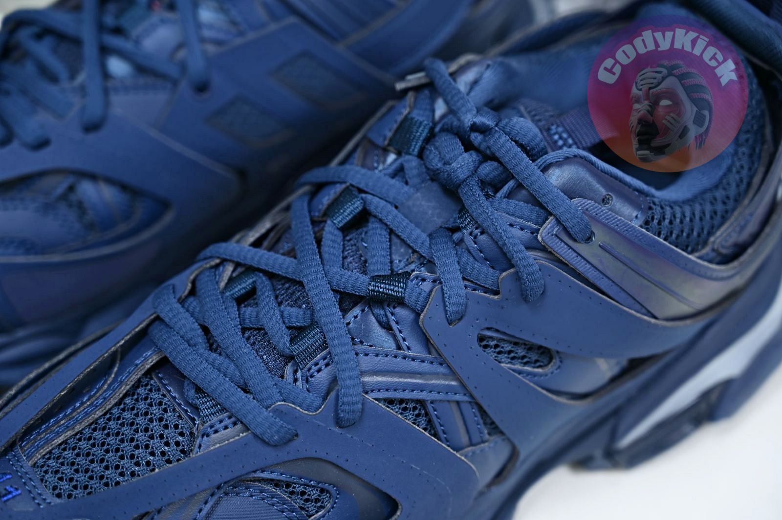 Balenciaga  Track（LED）