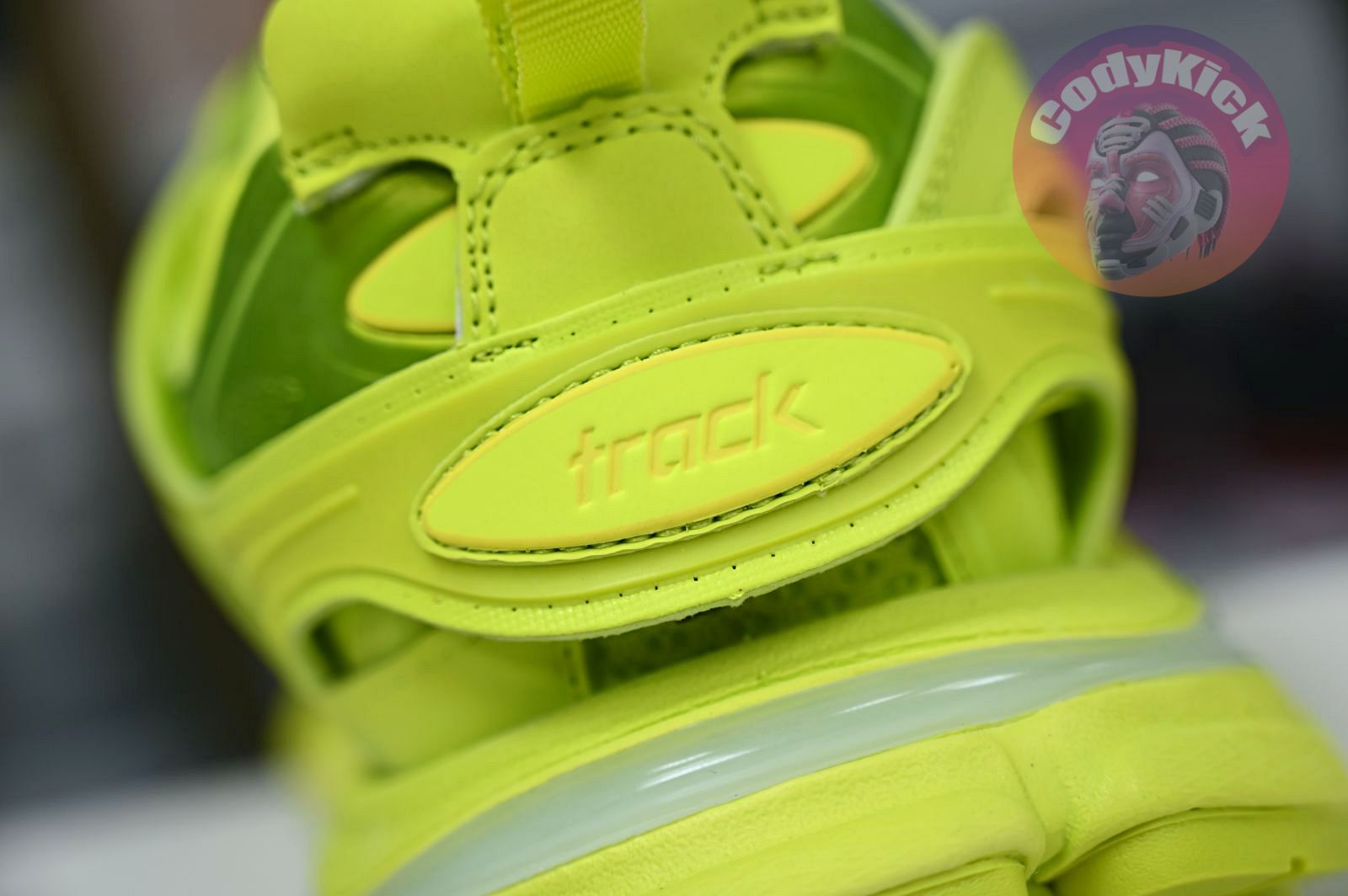 Balenciaga  Track（LED）