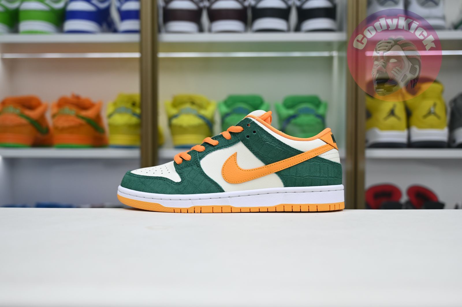 Nike Dunk SB Low Pro