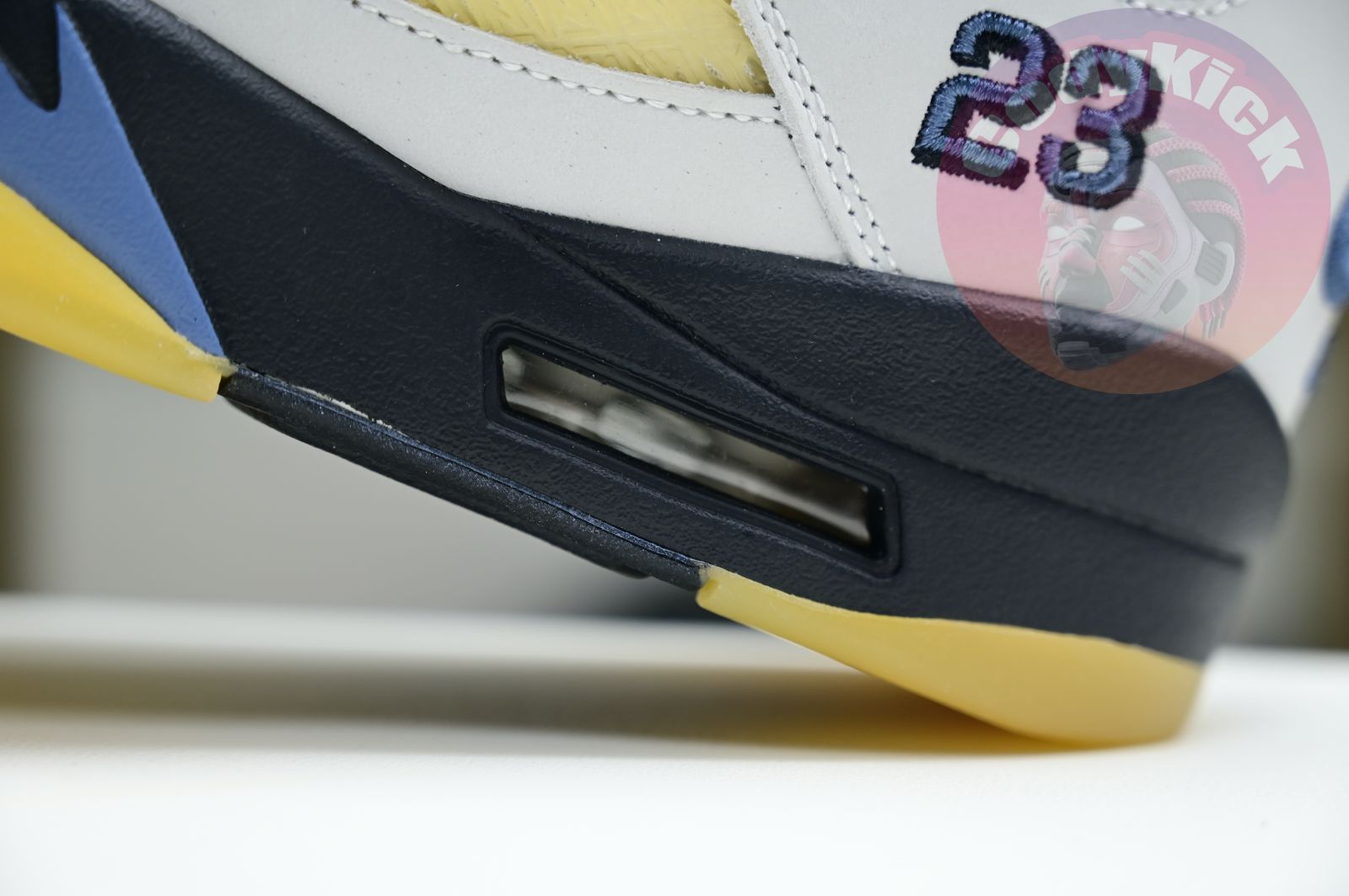 A MA MANIÉRE x Air Jordan 5