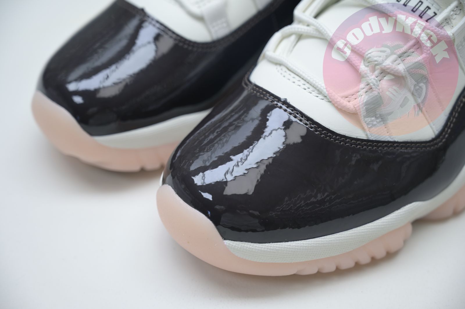 Air Jordan 11