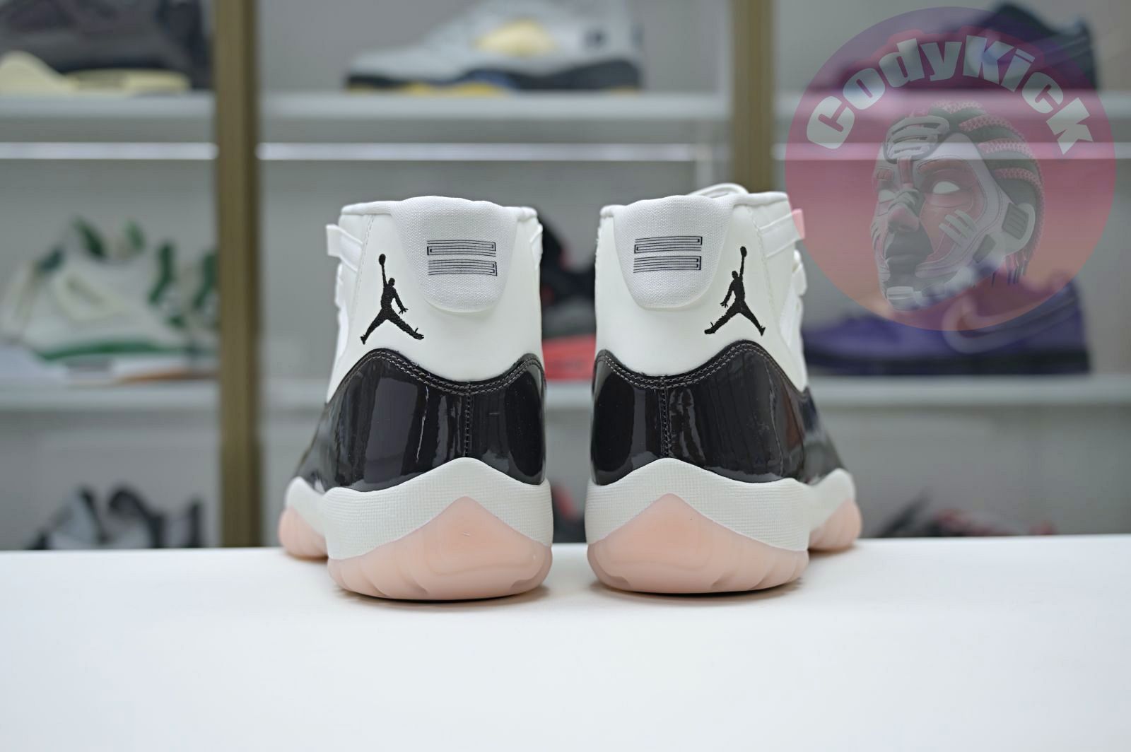 Air Jordan 11