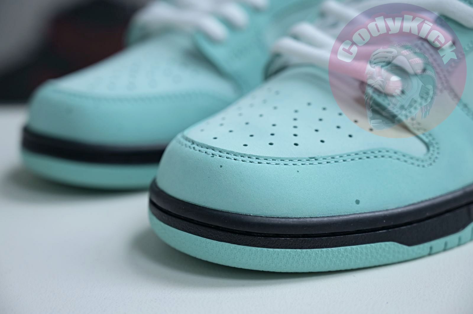 Tiffany Dunk SB