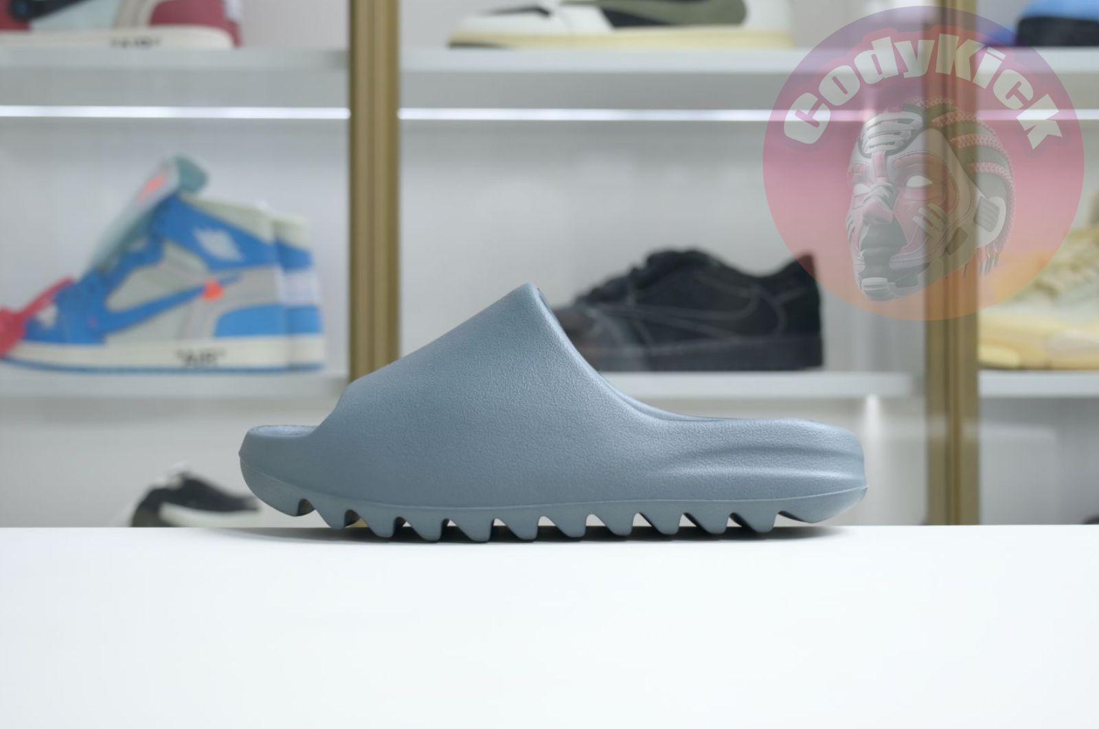 adidas originals Yeezy Slide 