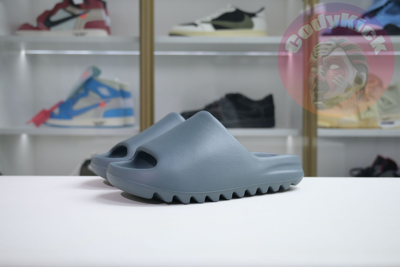adidas originals Yeezy Slide 