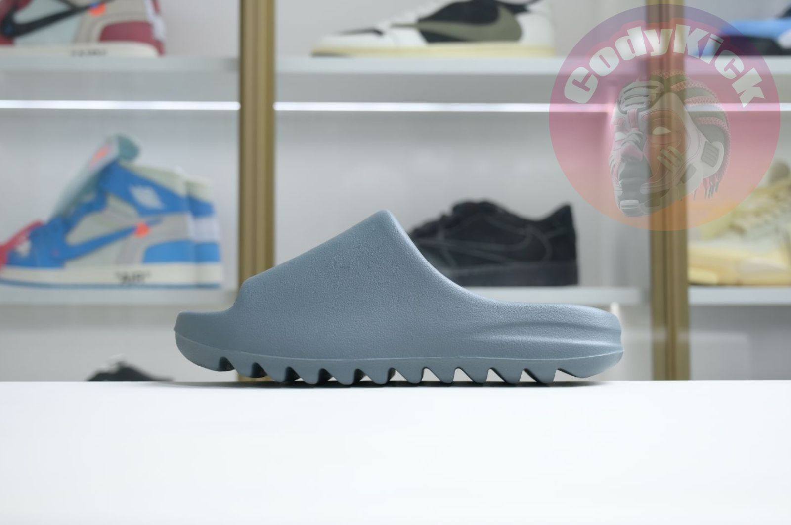 adidas originals Yeezy Slide 