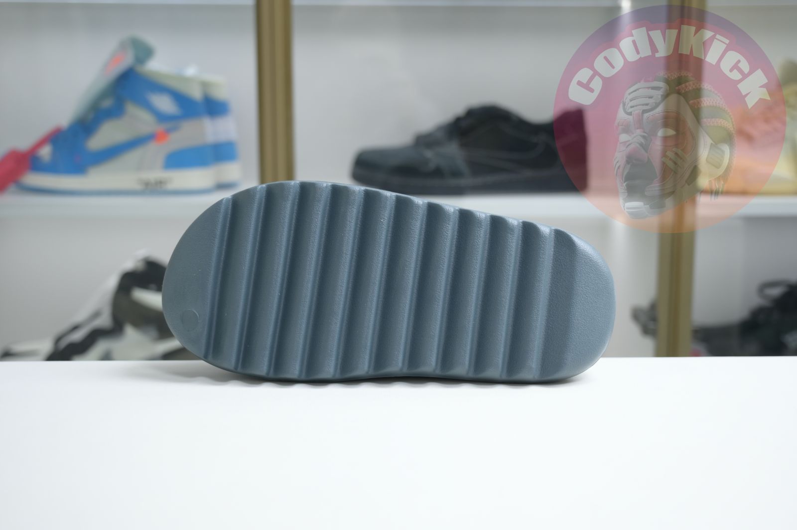 adidas originals Yeezy Slide 