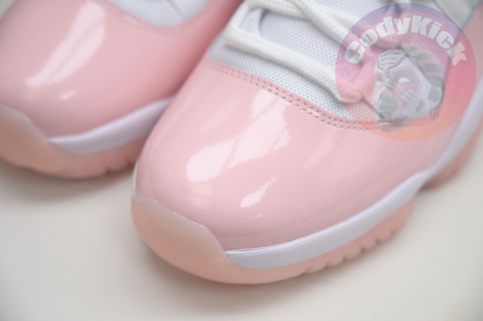 Jordan Air Jordan 11 Low WMNS