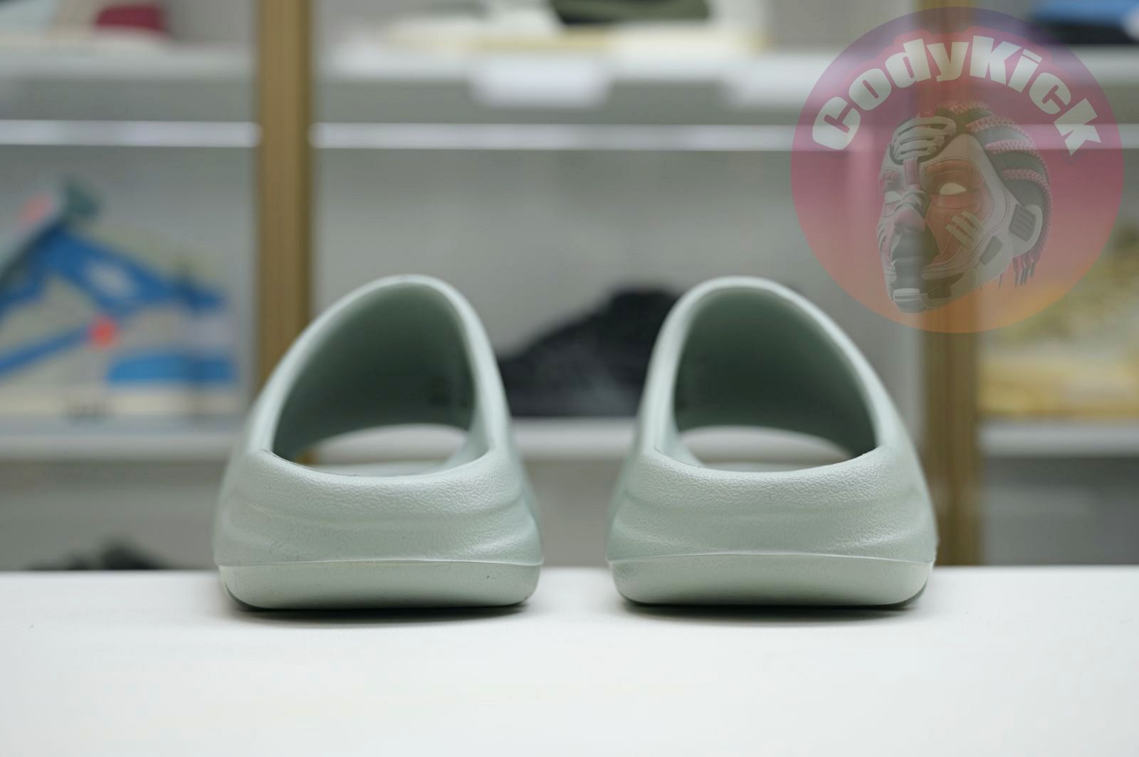 adidas originals Yeezy Slide Salt
