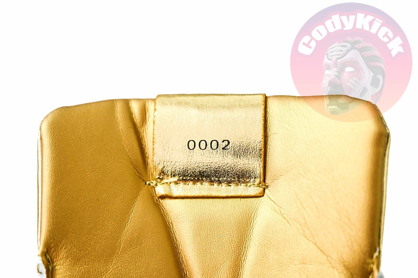 Never Surrender Trump sneakers MAGA.1