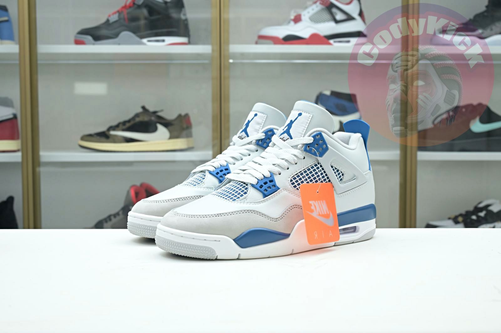 Air Jordan 4 