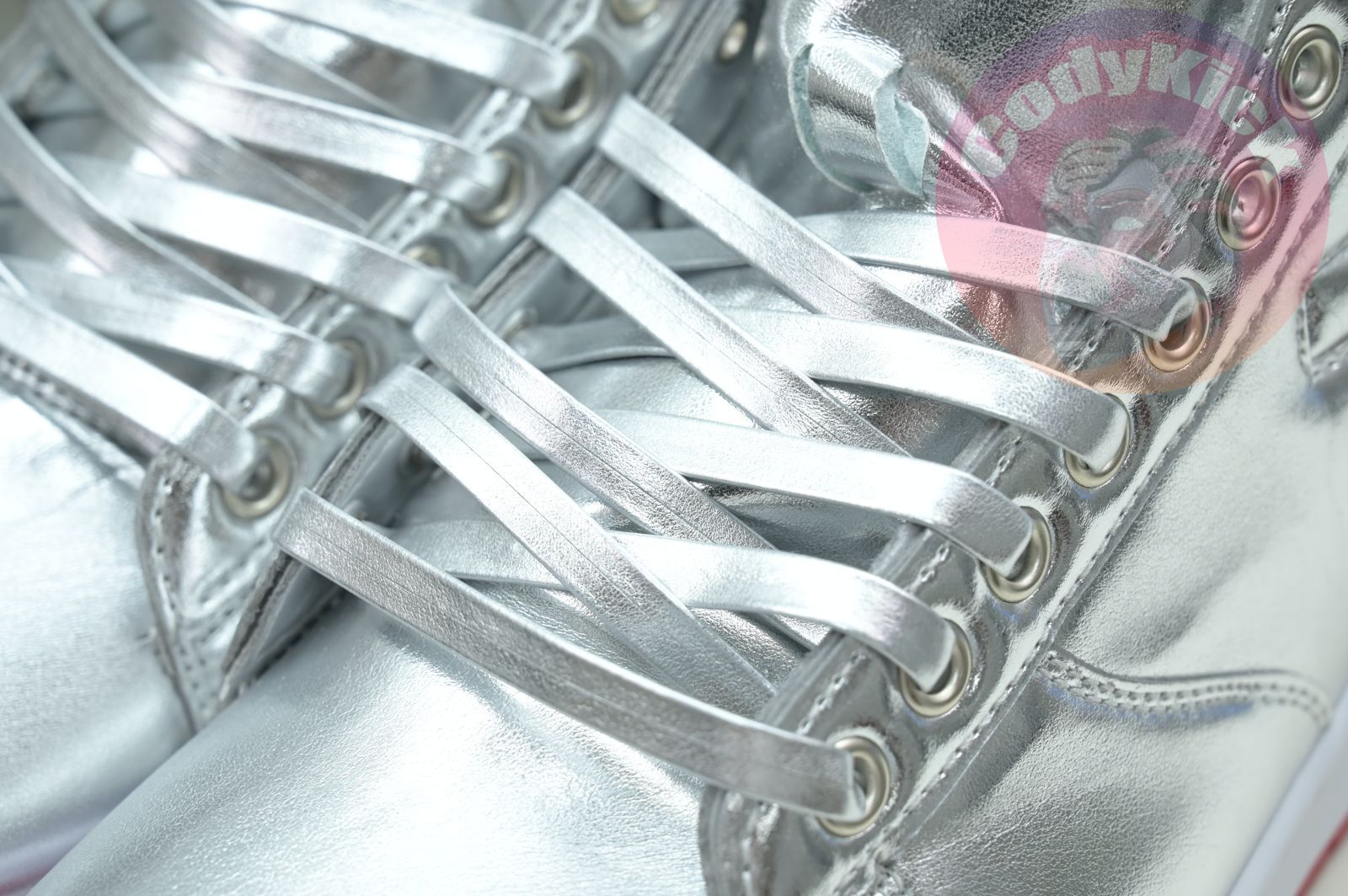 Never Surrender Trump sneakers MAGA.1