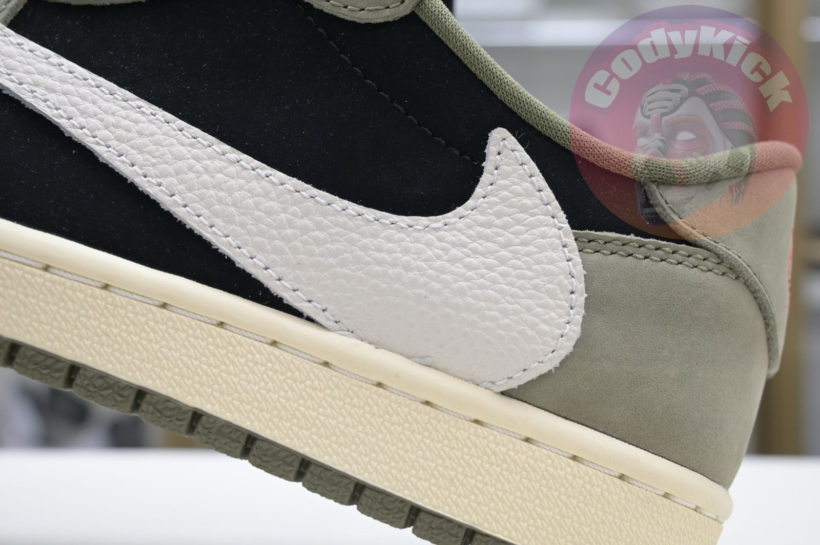 Travis Scott x Jordan Air Jordan 1 Low OG 7.0