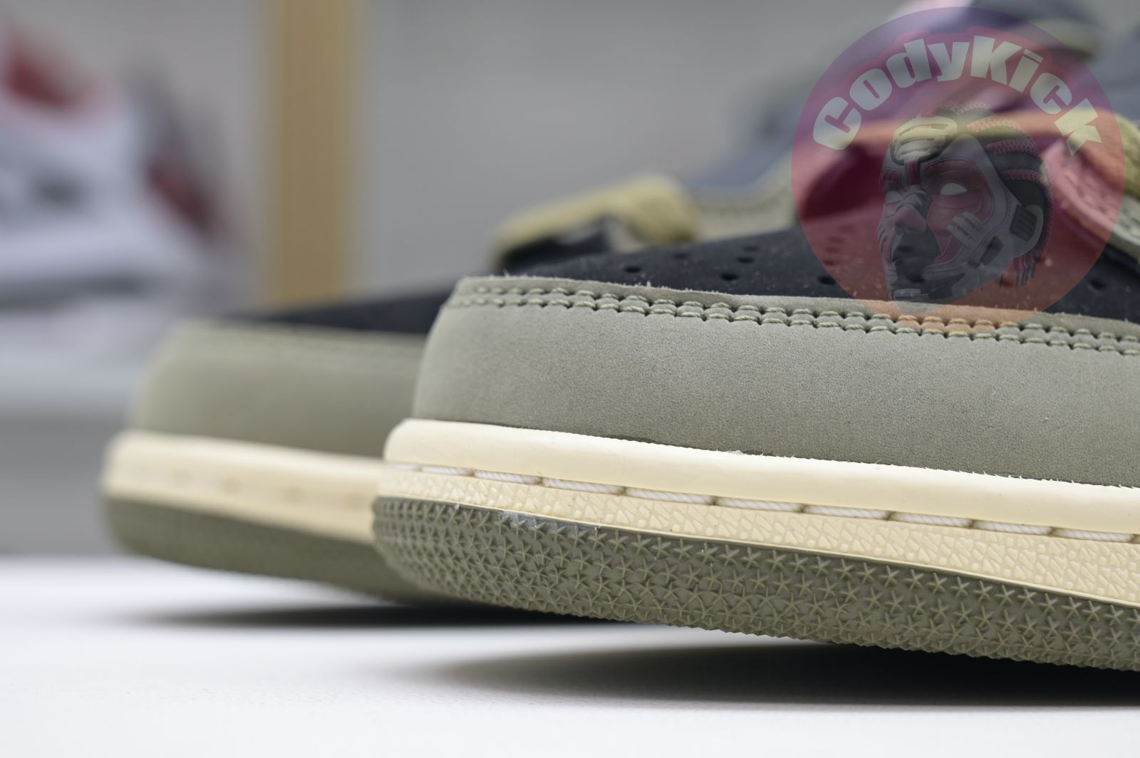 Travis Scott x Jordan Air Jordan 1 Low OG 7.0