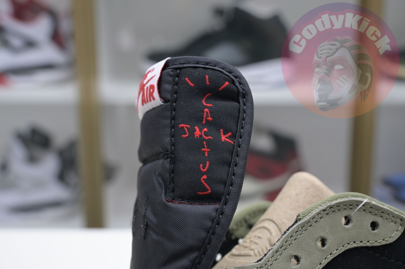 Travis Scott x Jordan Air Jordan 1 Low OG 7.0