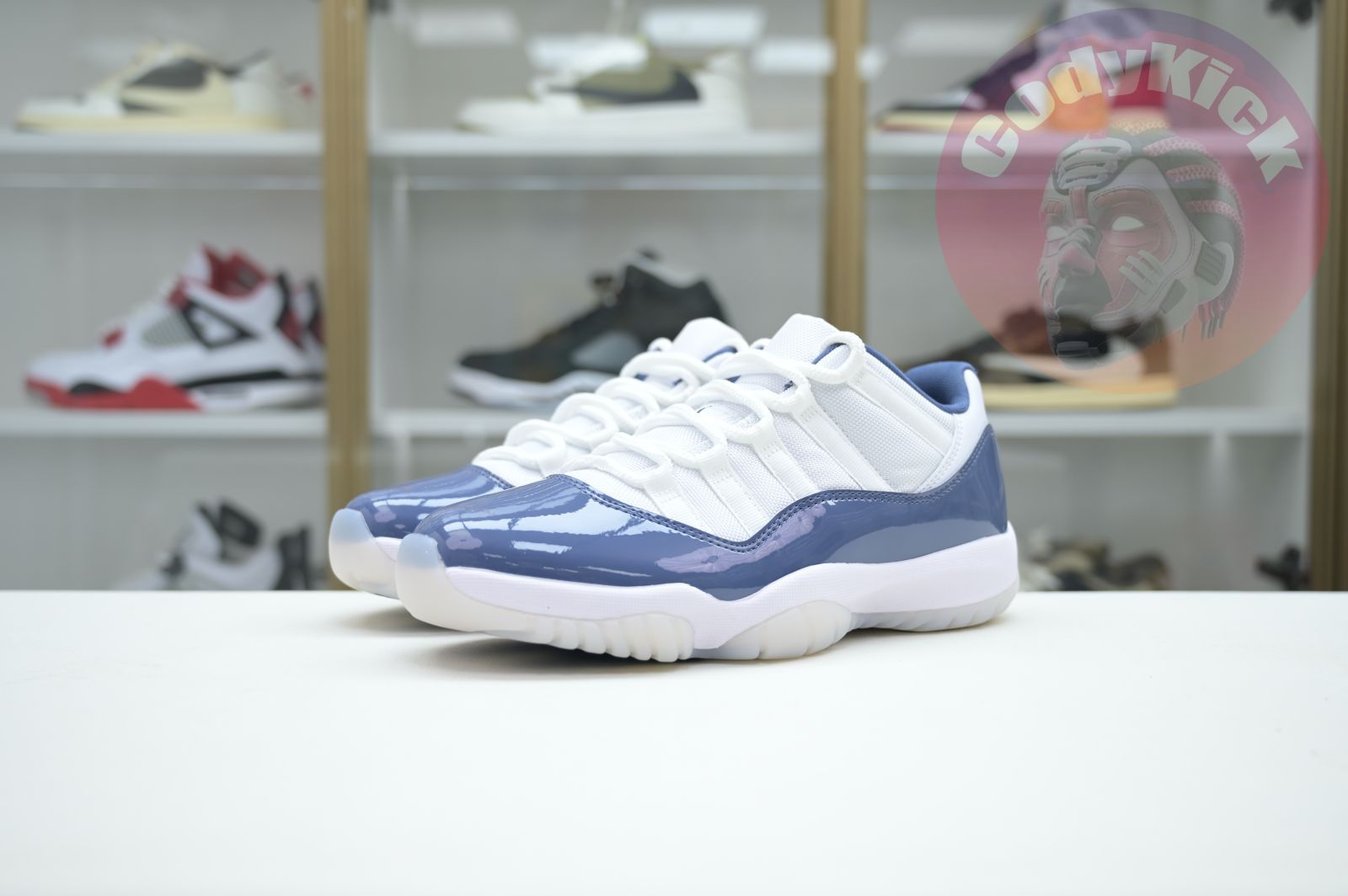 Jordan Air Jordan 11 Low“Diffused Blue”