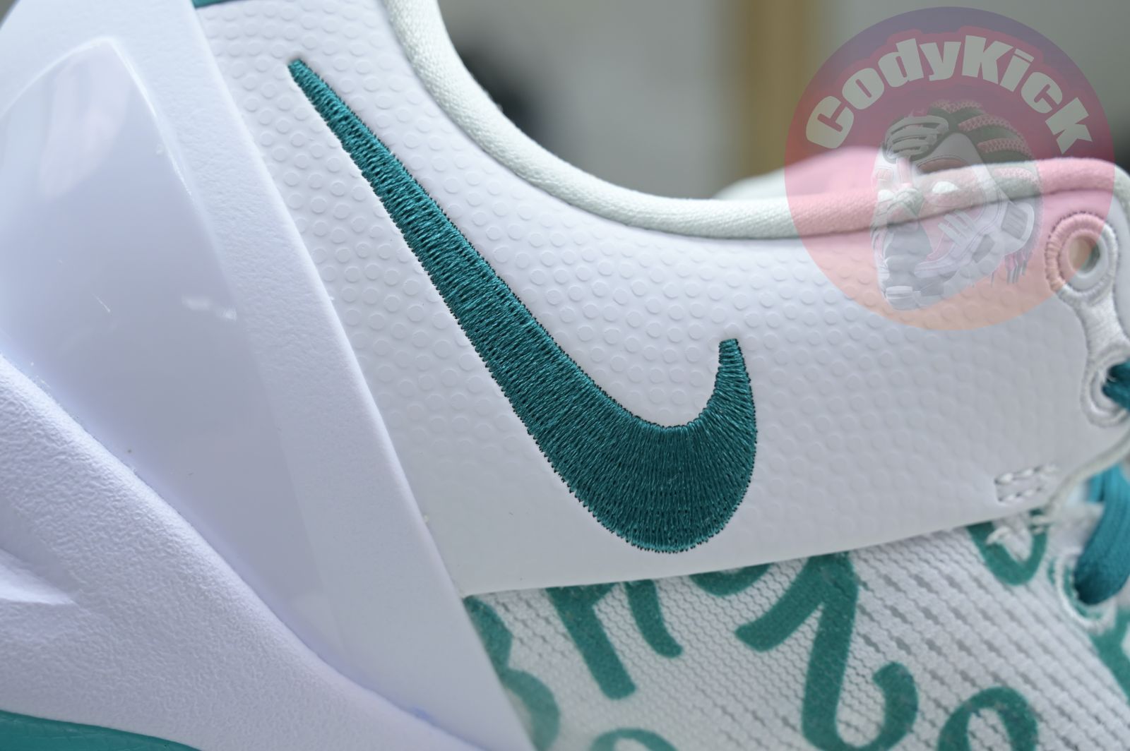 Nike Kobe 8 Protro