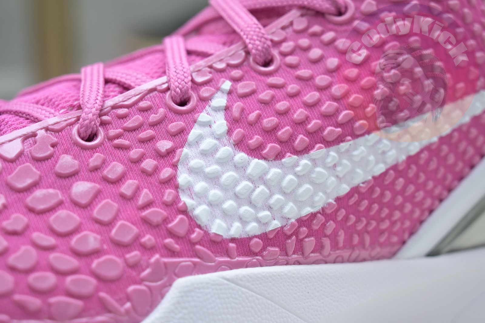 Nike Zoom Kobe 6 Kay Yow Think Pink