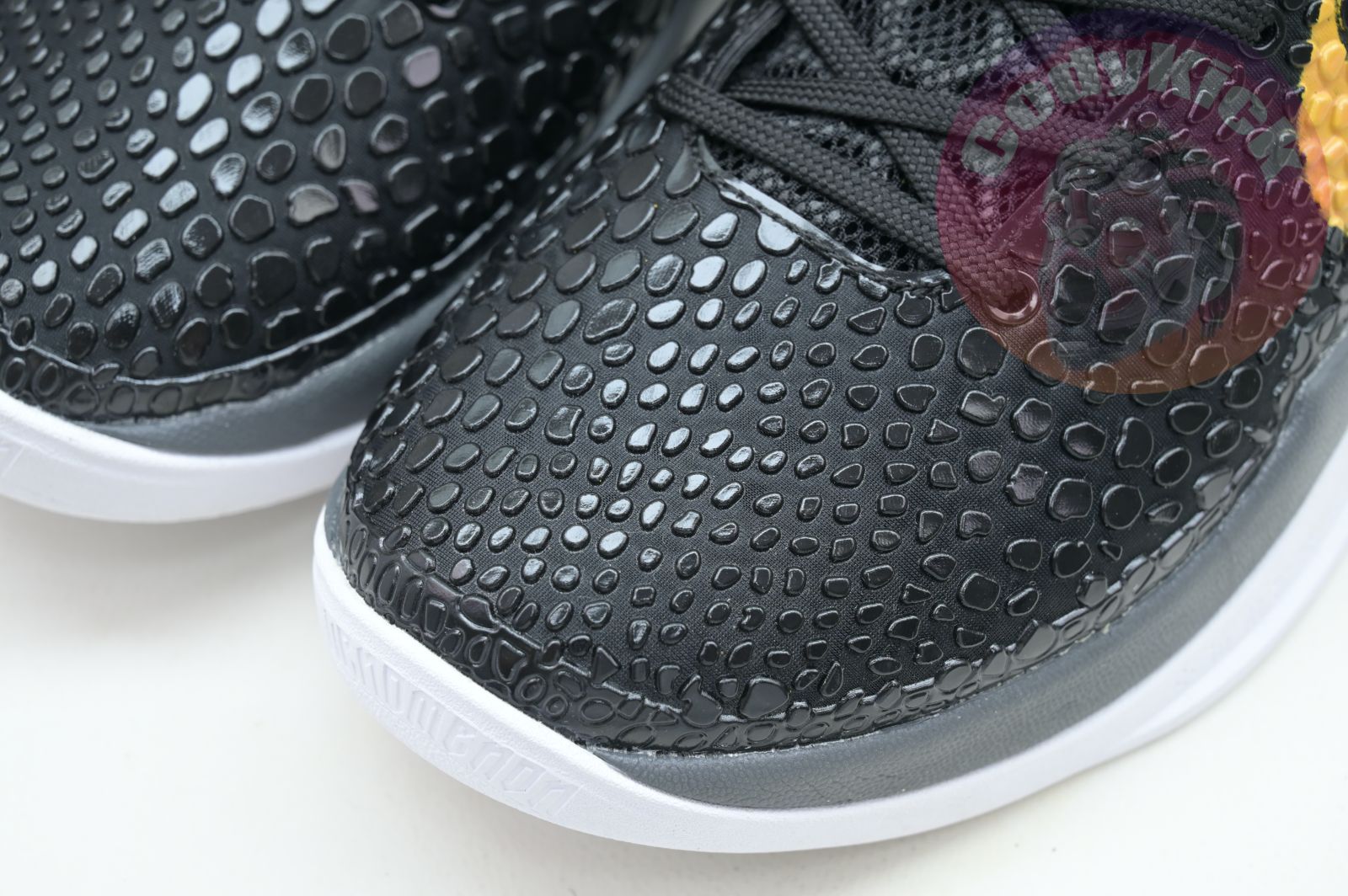 Nike Zoom Kobe 6 Black Del Sol