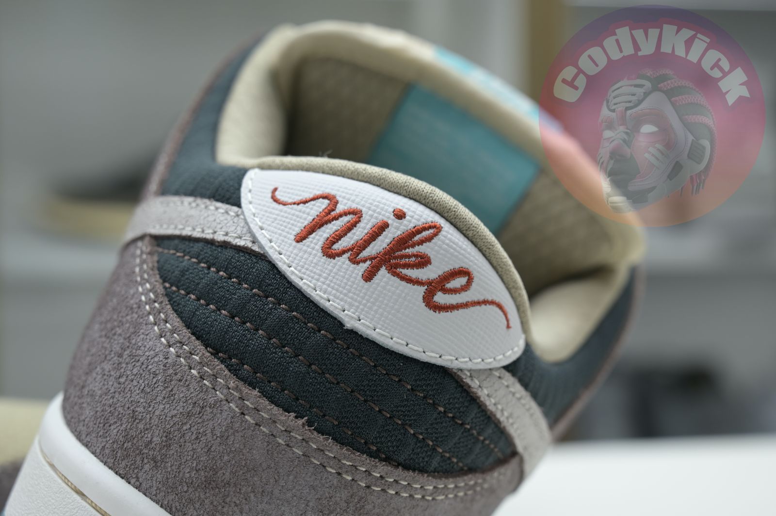 Nike SB Dunk Low
