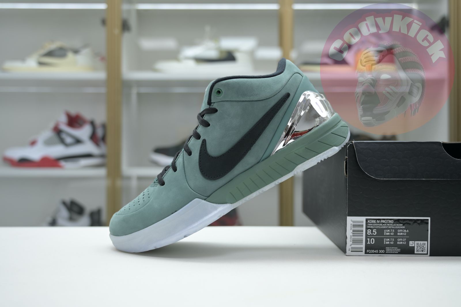 Nike Zoom Kobe 4 Protro