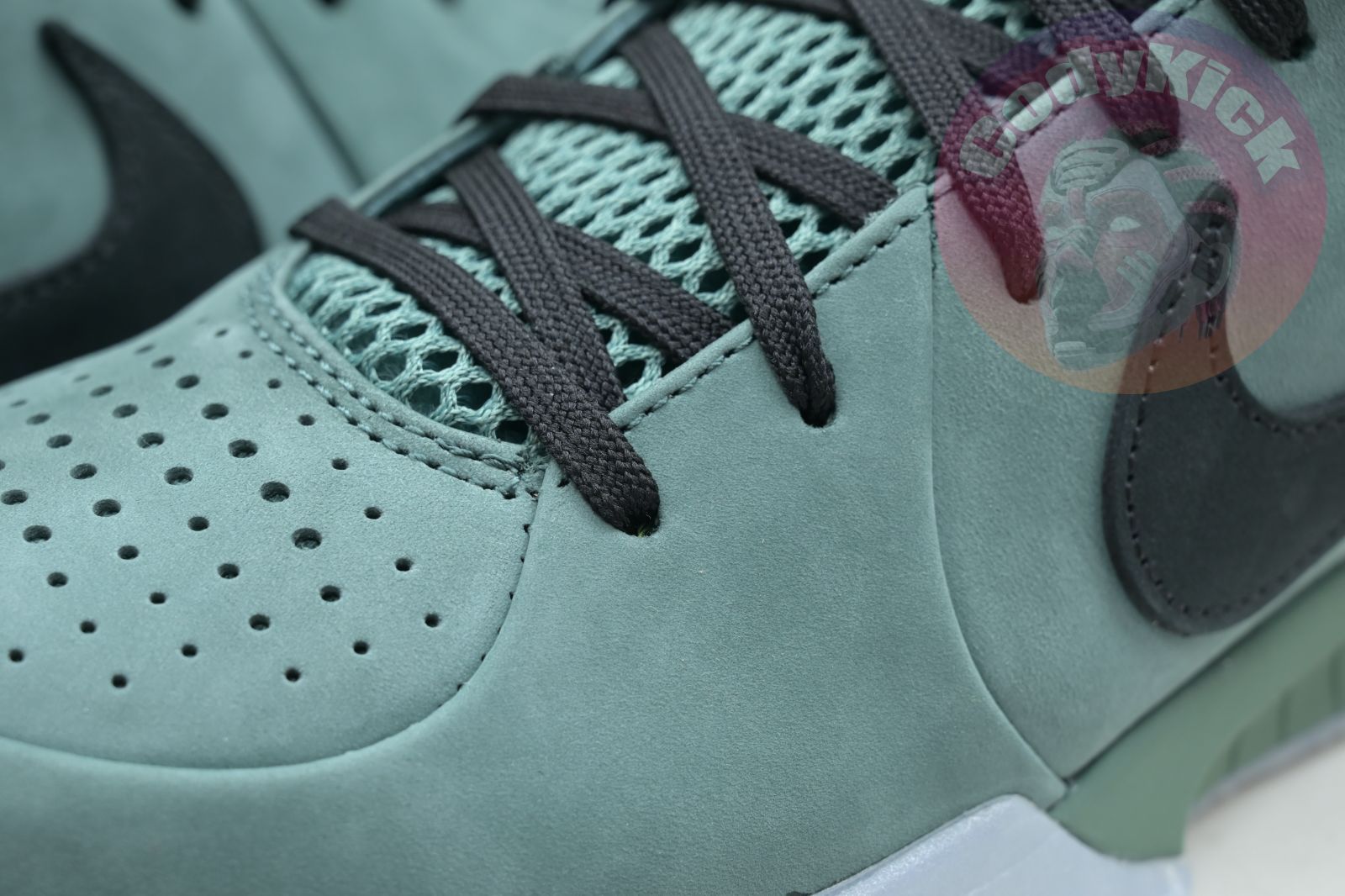 Nike Zoom Kobe 4 Protro
