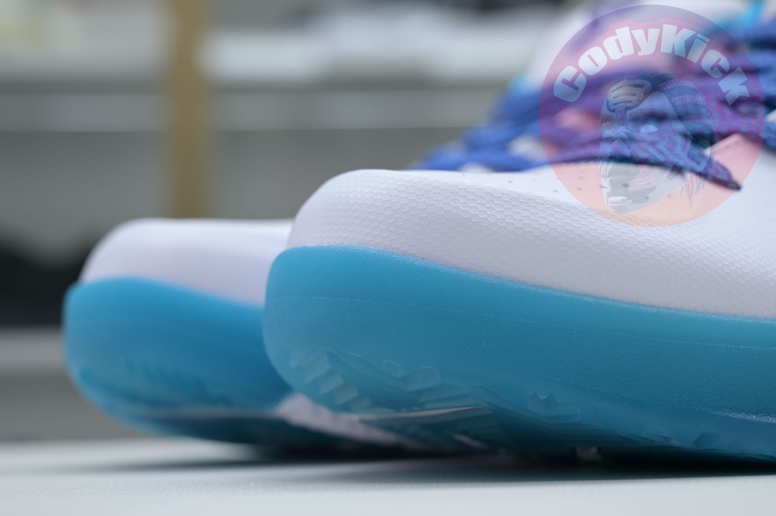 Nike Zoom Kobe 4 Protro