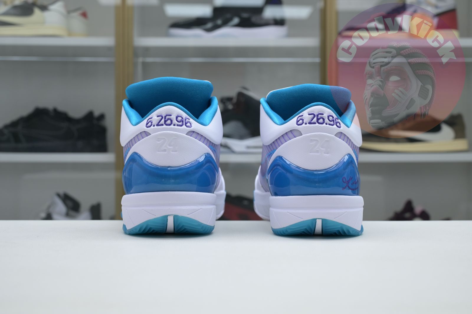 Nike Zoom Kobe 4 Protro
