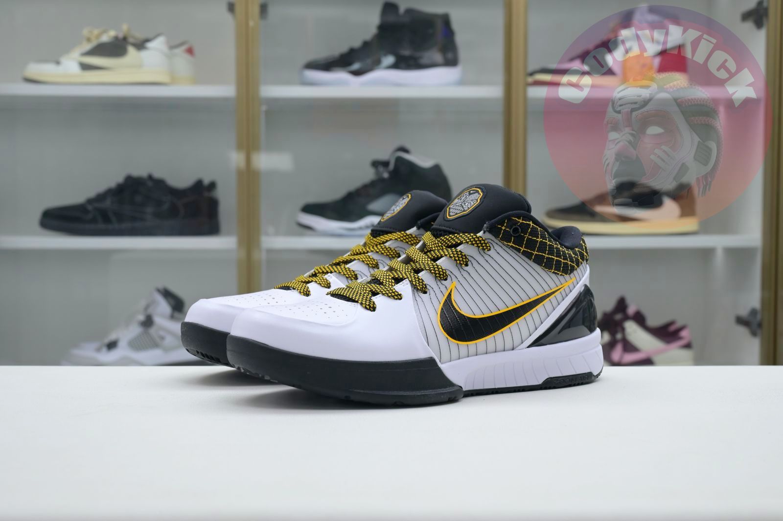 Nike Zoom Kobe 4 Protro