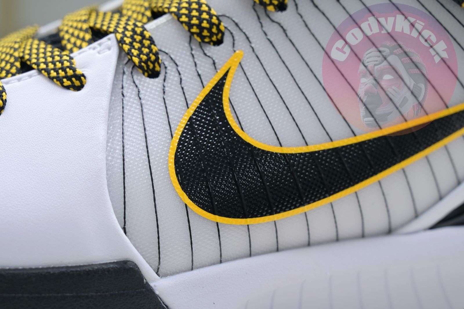 Nike Zoom Kobe 4 Protro
