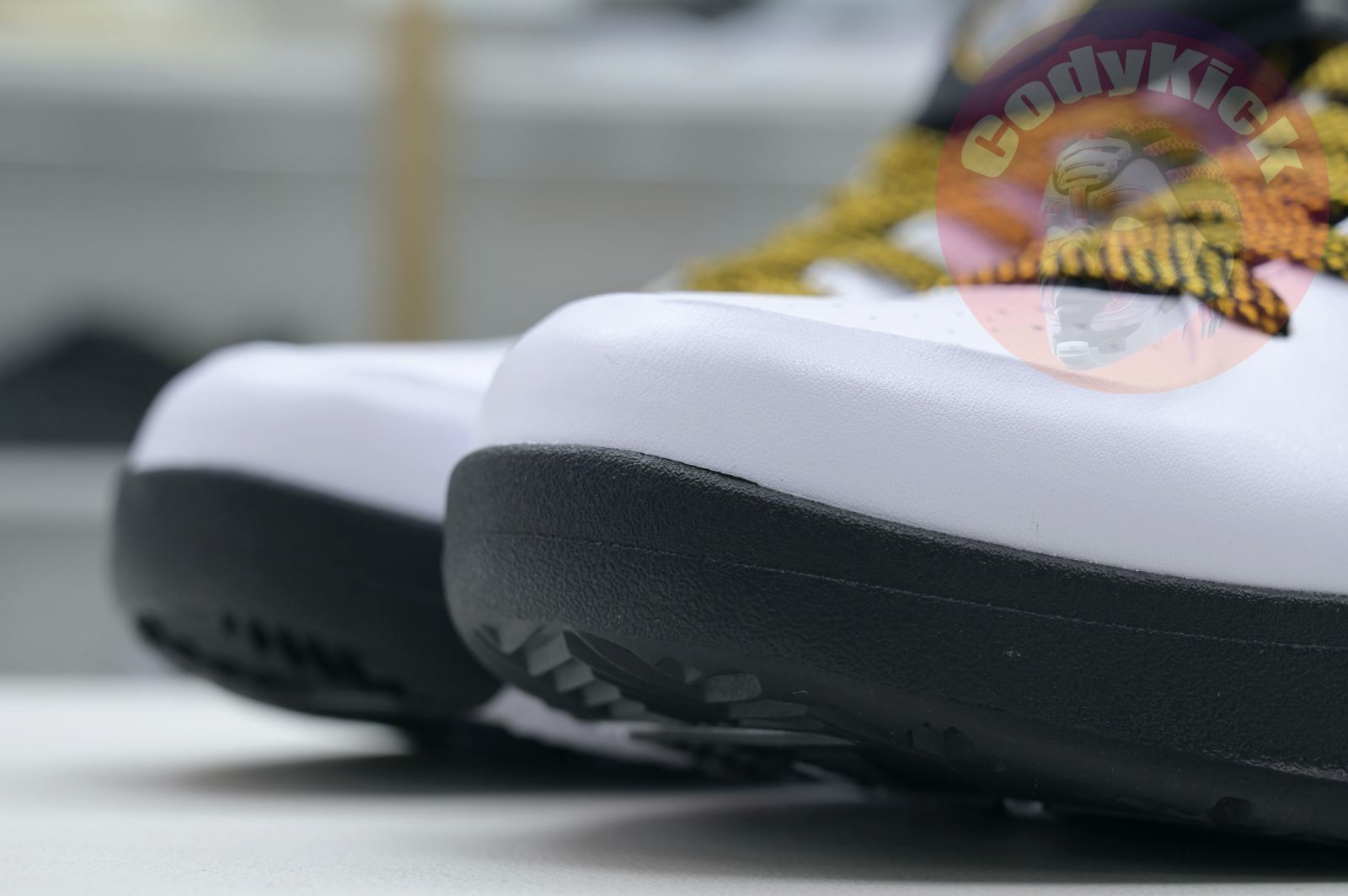 Nike Zoom Kobe 4 Protro