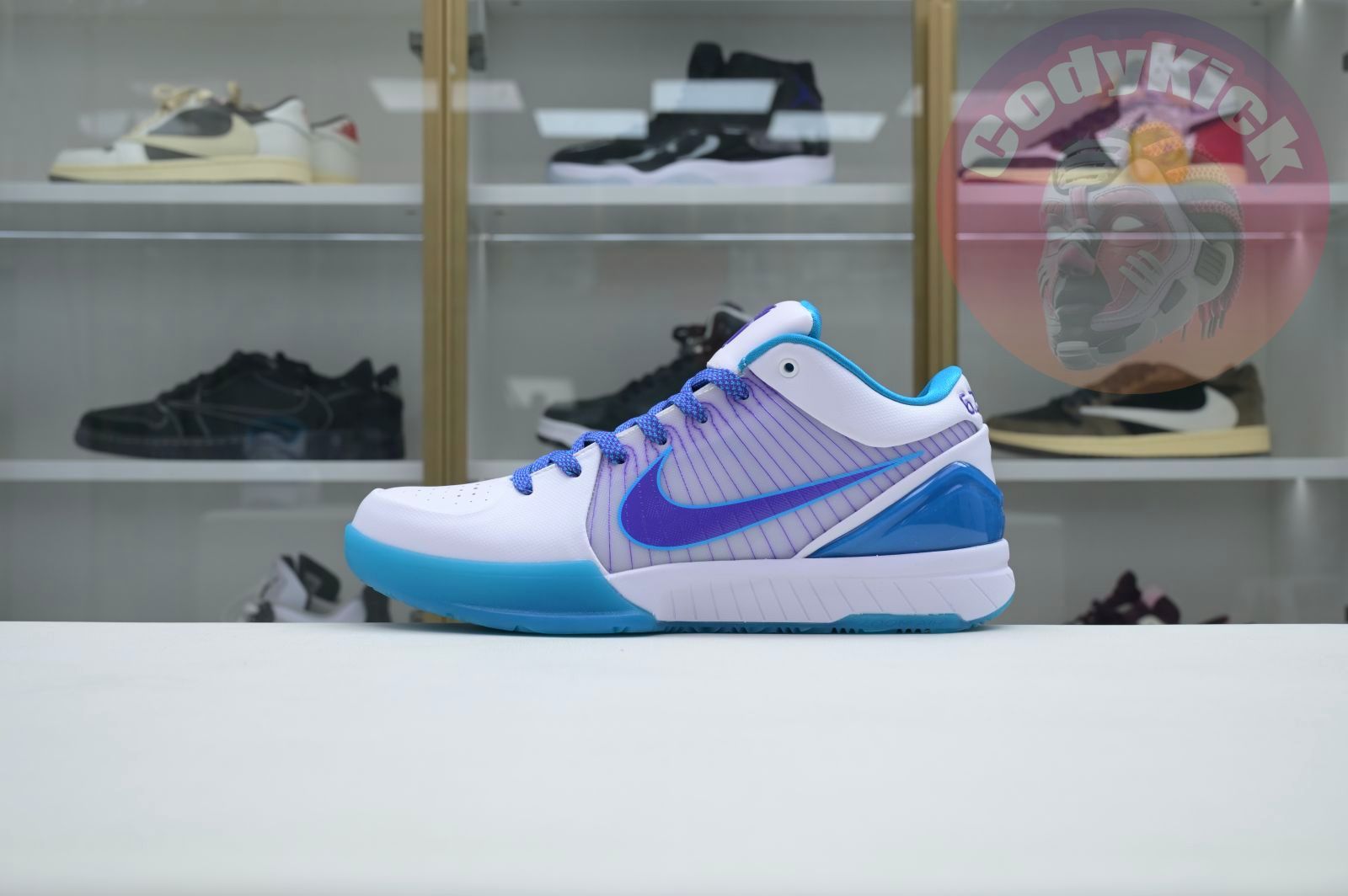 Nike Zoom Kobe 4 Protro