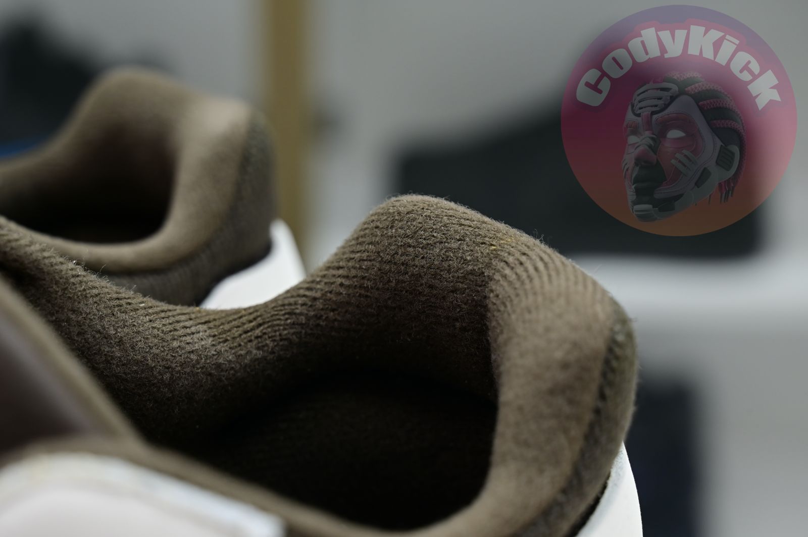 Travis Scott x Jordan Executive The Check