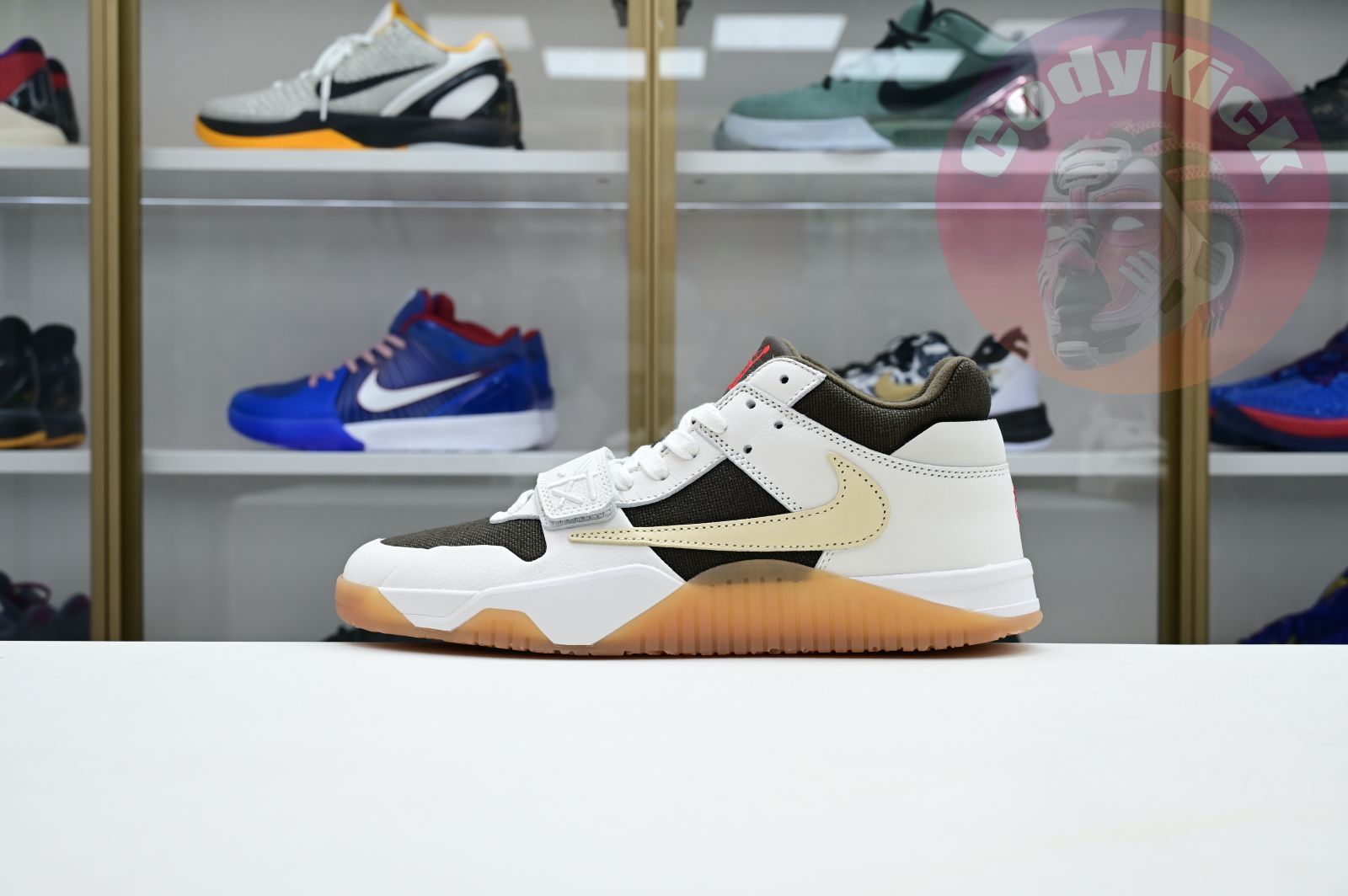 Travis Scott x Jordan Executive The Check