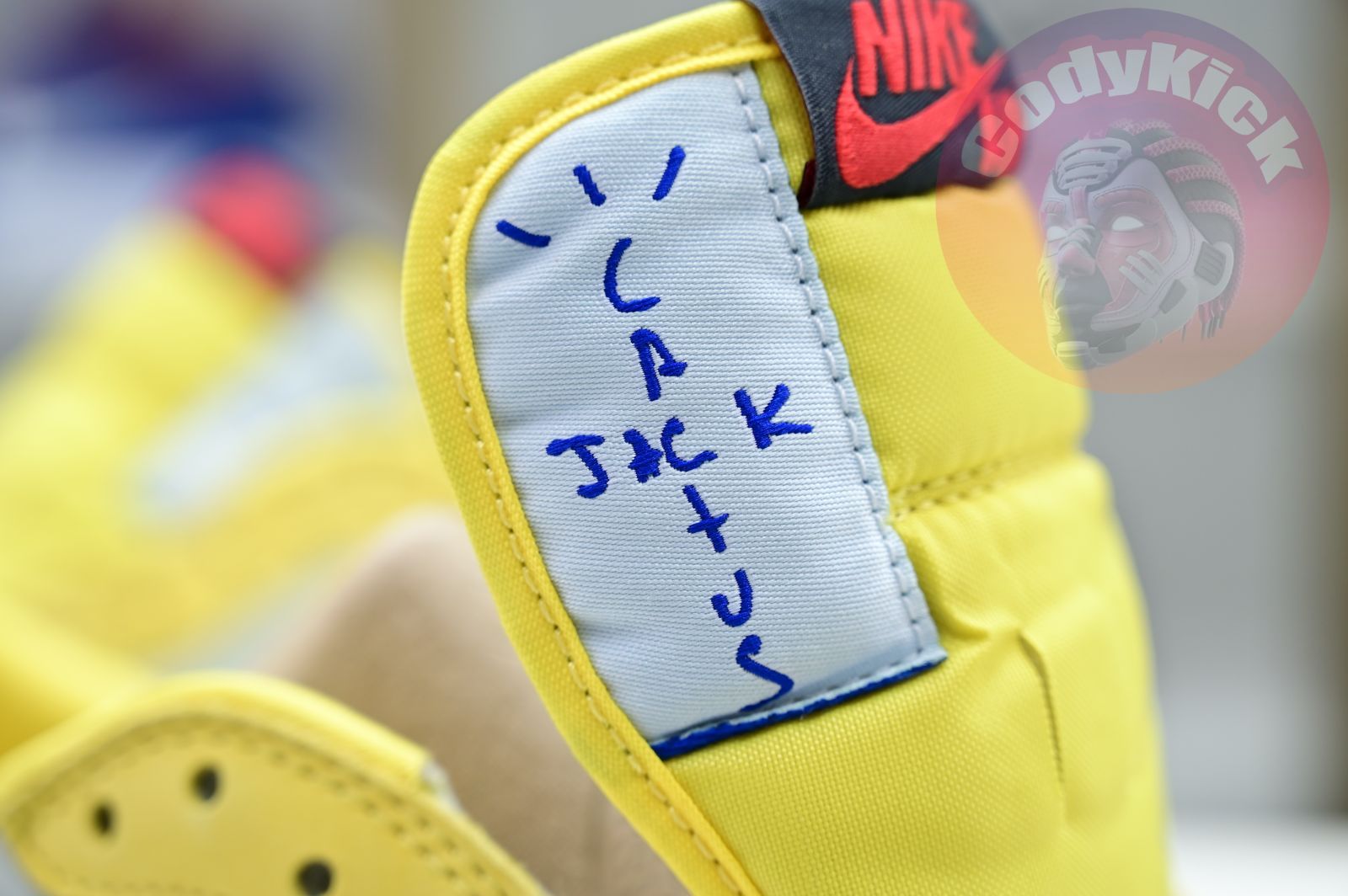 Travis Scott x Jordan Air Jordan 1 Low Canary