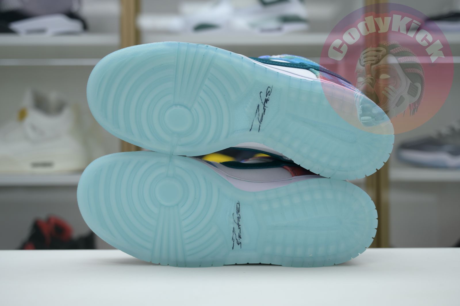 Futura Laboratories x Nike Dunk SB