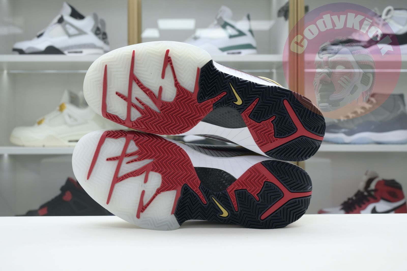 Nike Zoom Kobe 4 Protro